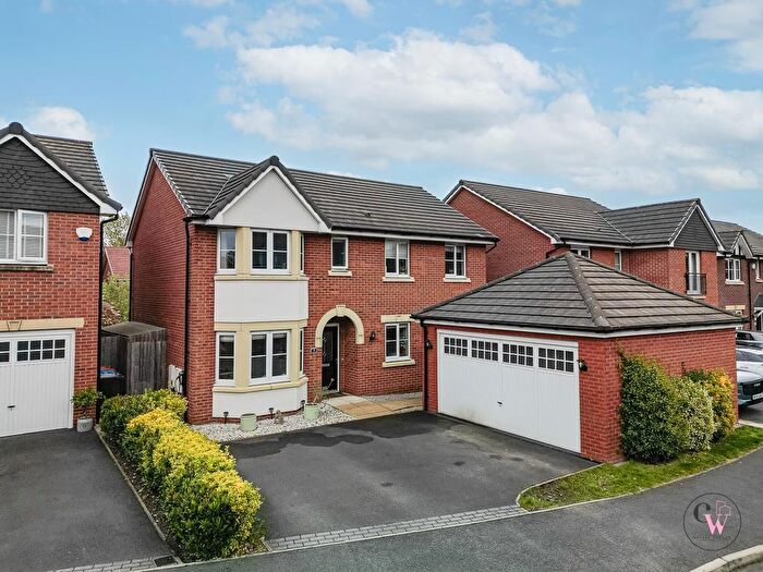 4 Bedroom Detached House For Sale In Scarfell Crescent, Davenham, Northwich, CW9