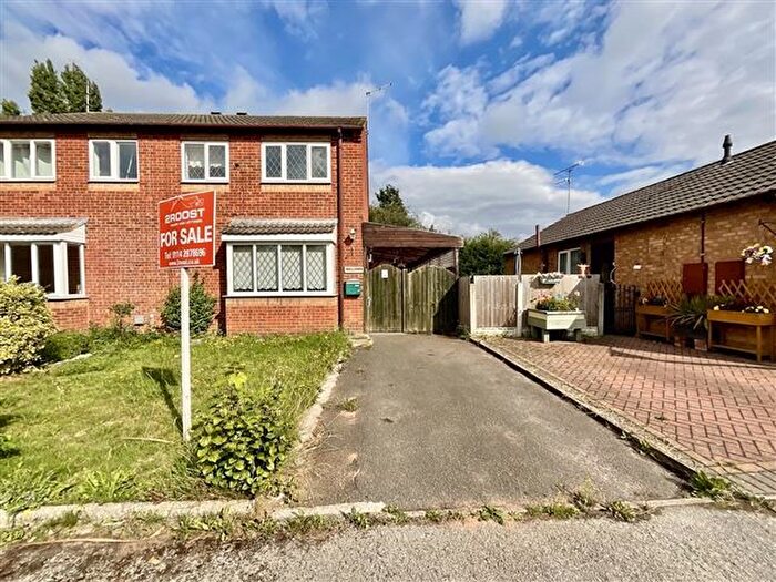 3 Bedroom Semi-Detached House For Sale In Park Lane, Dinnington, Sheffield, S25