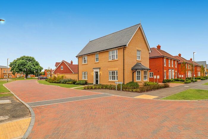 3 Bedroom Detached House For Sale In The Hollies, Lawford, Manningtree, CO11