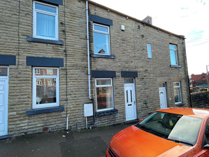 3 Bedroom Terraced House For Sale In Keir Street, Barnsley, S70