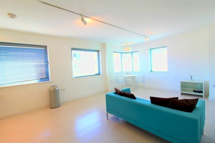 1 Bedroom Flat To Rent In Manor Mills, Ingram Street, Leeds, West Yorkshire, LS11