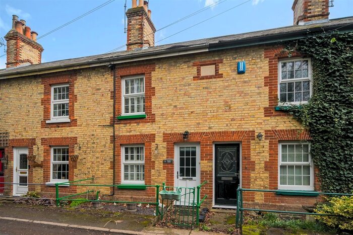 2 Bedroom Terraced House For Sale In Thurnham Lane, Bearsted, Maidstone, ME14