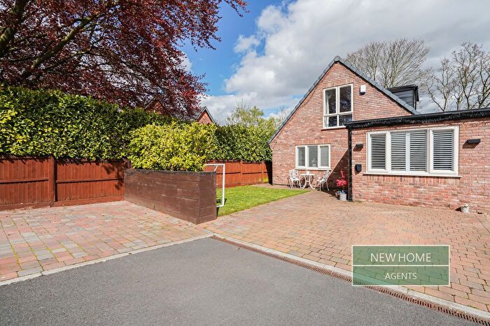 4 Bedroom Semi Detached House For Sale In Bella Vue Gardens, Blidworth, Mansfield, NG21