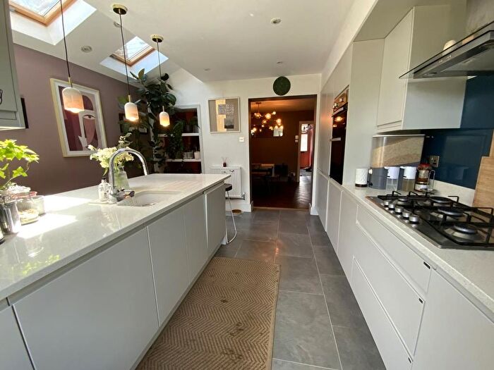 4 Bedroom Terraced House To Rent In Charlton Street, Maidstone, ME16
