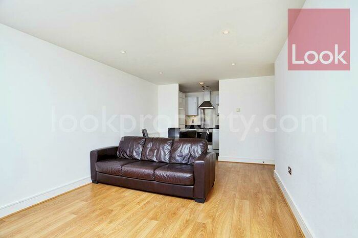 2 Bedroom Apartment To Rent In Mercury House, Jude Street, Canning Town, E16
