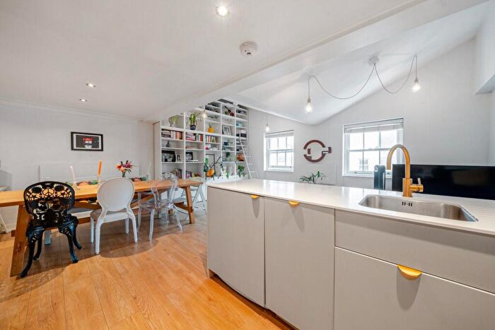 1 Bedroom Flat For Sale In Denmark Hill, Camberwell, London, SE5