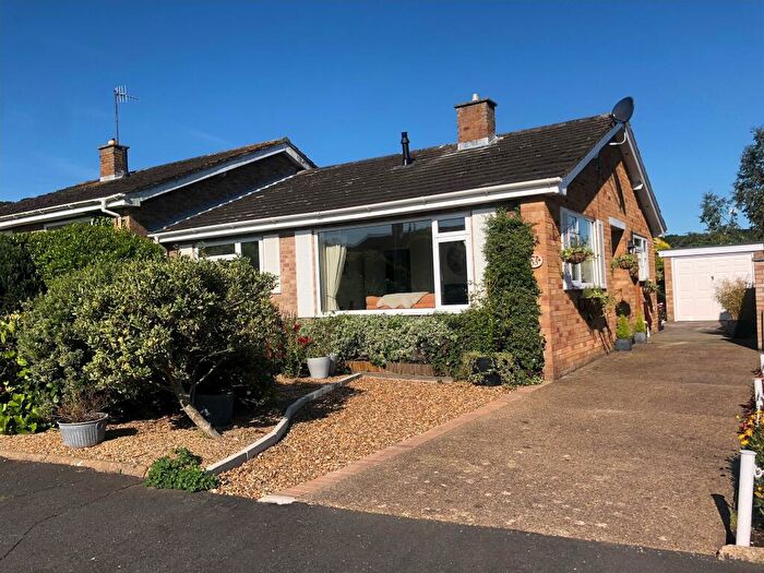 2 Bedroom Semi-Detached Bungalow For Sale In Bracken Avenue, Overstrand, Cromer, NR27