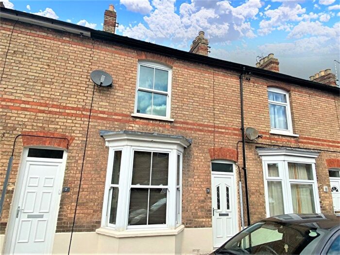 2 Bedroom Terraced House To Rent In Wilfred Road, Taunton, TA1