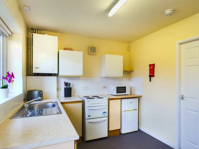 2 Bedroom Terraced House To Rent In Joshua Grange, Salford, M6