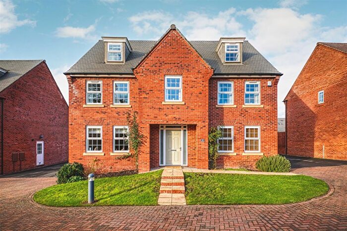 5 Bedroom Detached House For Sale In Darwen Close, Mickleover, Derby, DE3