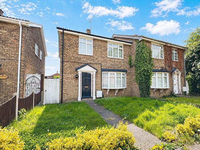 4 Bedroom Terraced House For Sale In Antonio Walk, Colchester, CO4