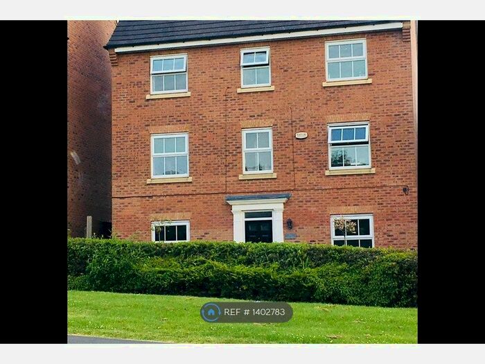 5 Bedroom Detached House To Rent In Thrush Close, Corby, NN18