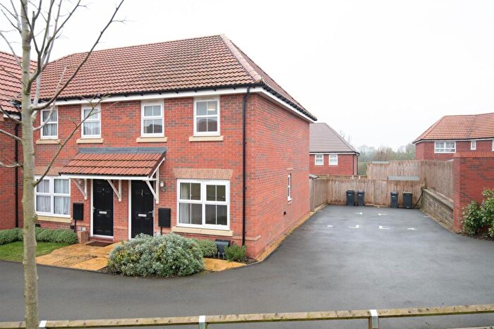 2 Bedroom End Of Terrace House For Sale In Polonius Road, Wellingborough, NN8