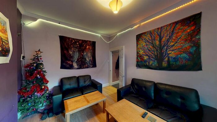 5 Bedroom Detached House To Rent In Travis Place, Sheffield, S10