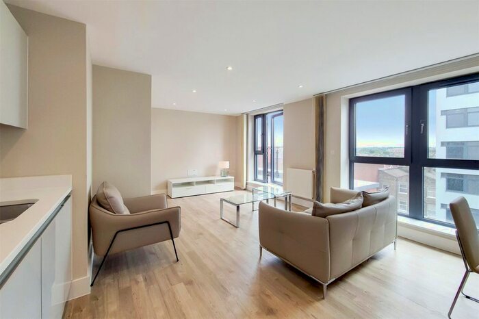 1 Bedroom Flat To Rent In Nether Street, Finchley, London, N3