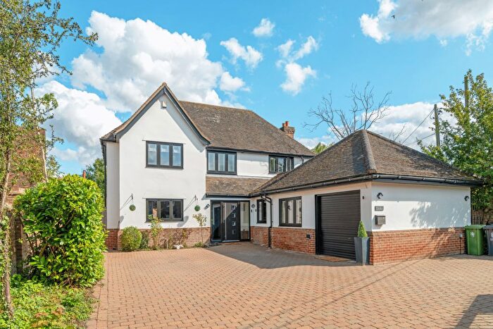 6 Bedroom Detached House For Sale In Haverhill Road, Cambridge, CB21