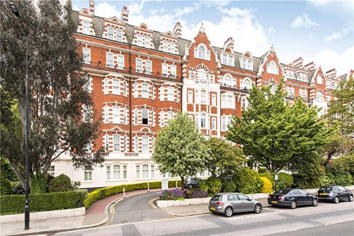 4 Bedroom Flat To Rent In North Gate, St. John's Wood, NW8