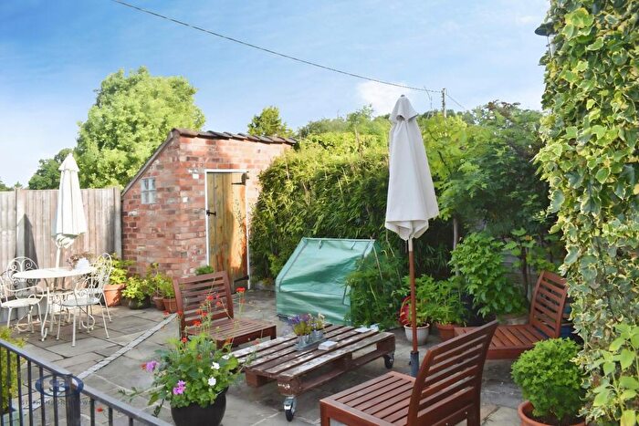 2 Bedroom Cottage To Rent In Main Road, Worleston, Nantwich, CW5