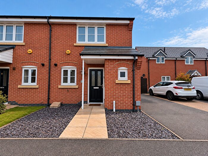 2 Bedroom Semi-Detached House For Sale In Canning Close, Blaby, Leicester, LE8