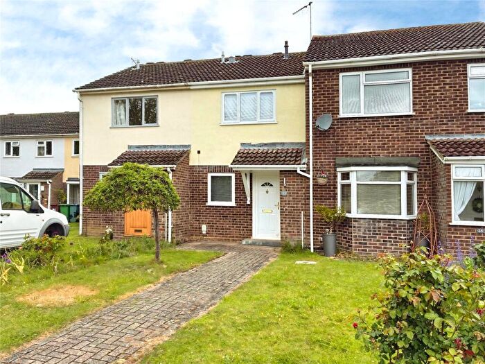 2 Bedroom Terraced House For Sale In Magpie Way, Winslow, Buckingham, MK18