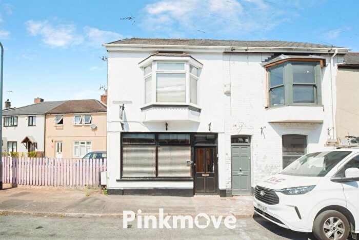 2 Bedroom Flat For Sale In Backhall Street, Caerleon, Newport, NP18