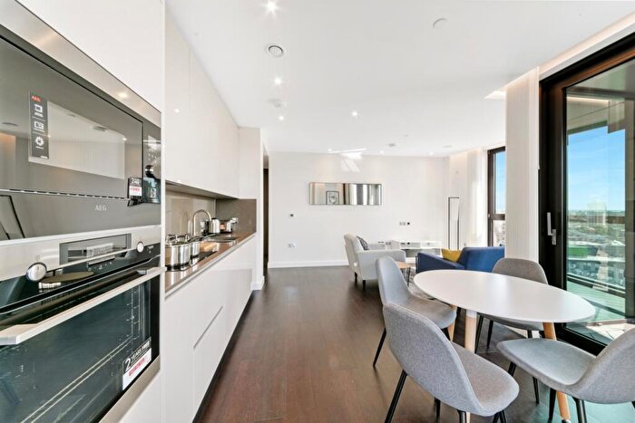 2 Bedroom Apartment To Rent In Madeira Tower, The Residence, Nine Elms, SW11