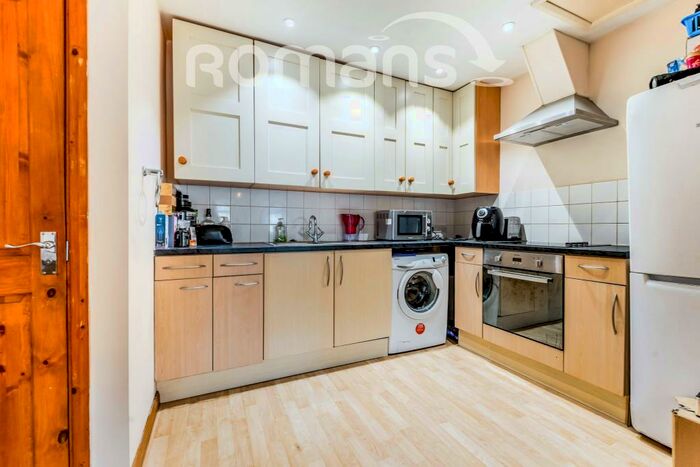 1 Bedroom Property To Rent In High Street, GU11