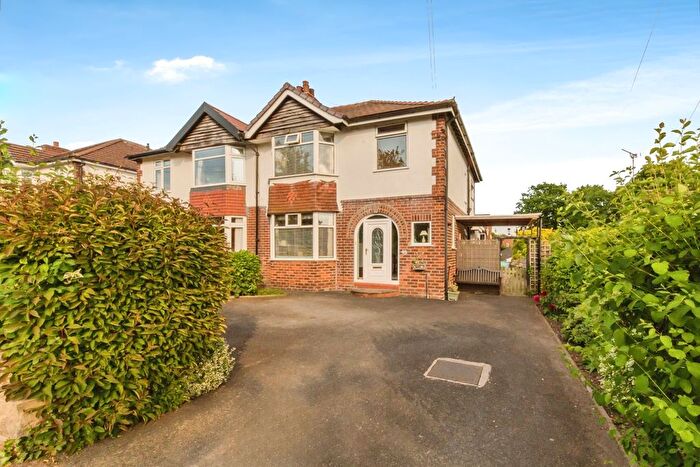 3 Bedroom Semi-Detached House For Sale In Bexton Road, Knutsford, Cheshire, WA16