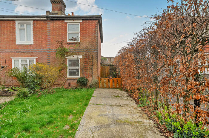 2 Bedroom Semi Detached House To Rent In Roselands Gardens, Southampton, Hampshire, SO17