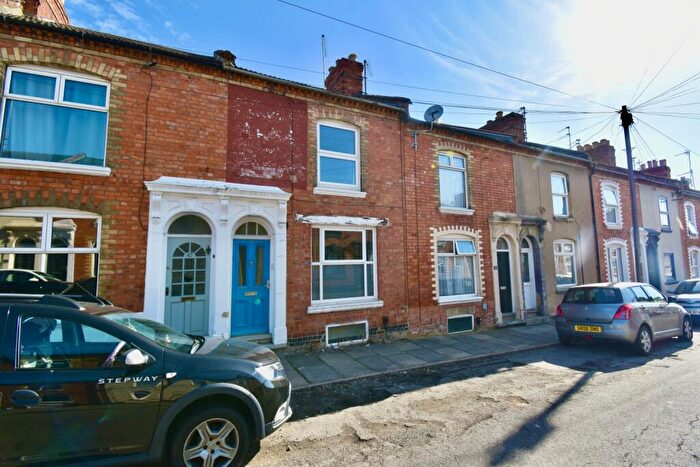 2 Bedroom Terraced House To Rent In Edith Street, Northampton, NN1