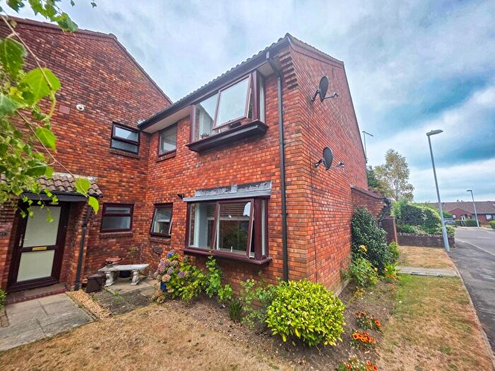 1 Bedroom Flat To Rent In Prunus Close, Ferndown, BH22