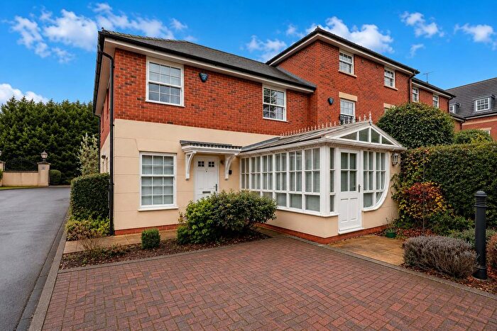 2 Bedroom Terraced House To Rent In John Cullis Gardens, Leamington Spa, CV32