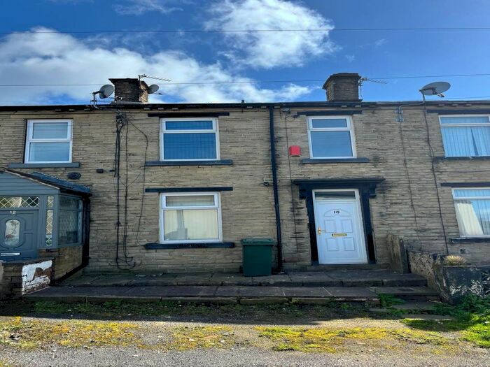 2 Bedroom Cottage To Rent In Market Street, Wibsey, Bradford, BD6