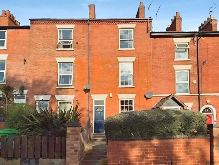3 Bedroom Town House To Rent In Cromwell Street, Radford Nottingham, NG7
