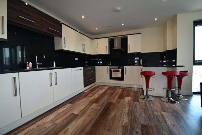 3 Bedroom Apartment To Rent In Ecco, S11