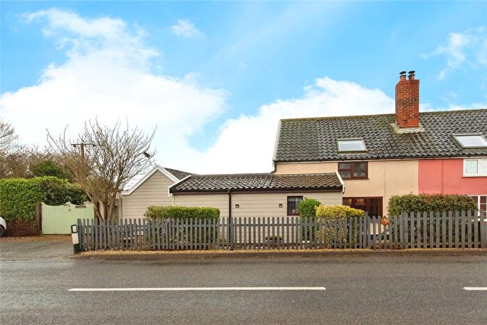 2 Bedroom End Of Terrace House For Sale In High Road, Great Finborough, Stowmarket, Suffolk, IP14