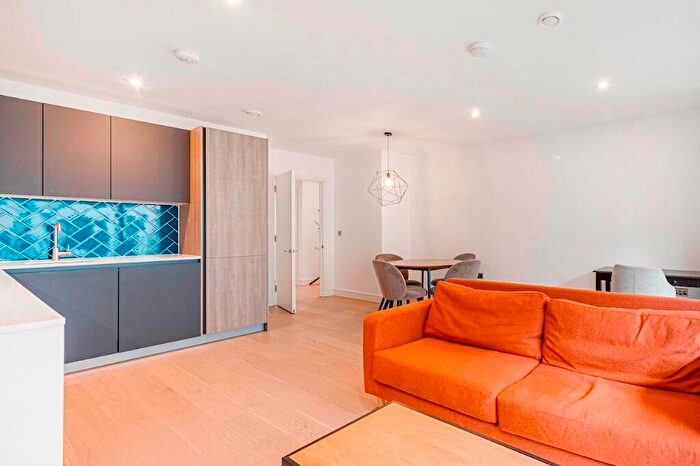 2 Bedroom Flat For Sale In Rosewood Building, Shoreditch/Hoxton, E2