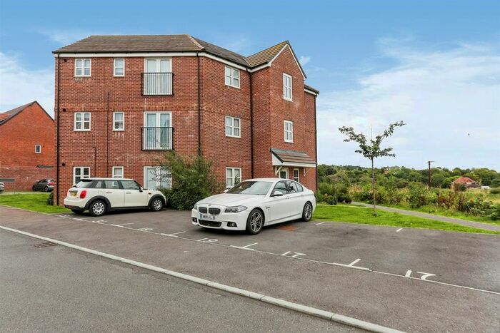 2 Bedroom Flat For Sale In Symons Close, Tidworth, SP9