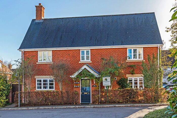 4 Bedroom Detached House For Sale In Sutton Park Road, Sutton Scotney, SO21