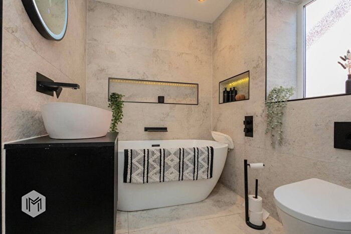 3 Bedroom Detached House For Sale In Shearwater Avenue, Astley, Tyldesley, Manchester, M29