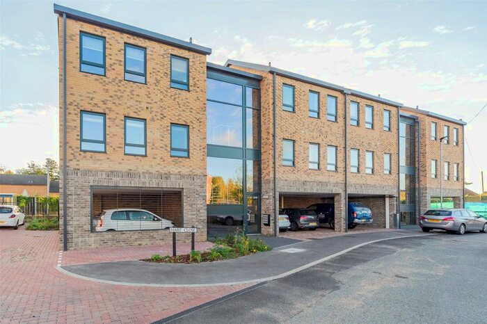 1 Bedroom Flat To Rent In Hart Close, Histon, Cambridge, CB24