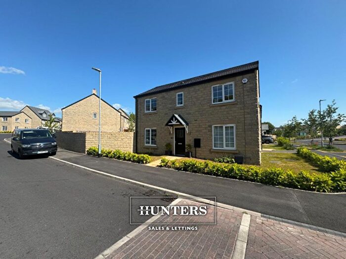 3 Bedroom Detached House To Rent In Winder Way, Micklefield, LS25