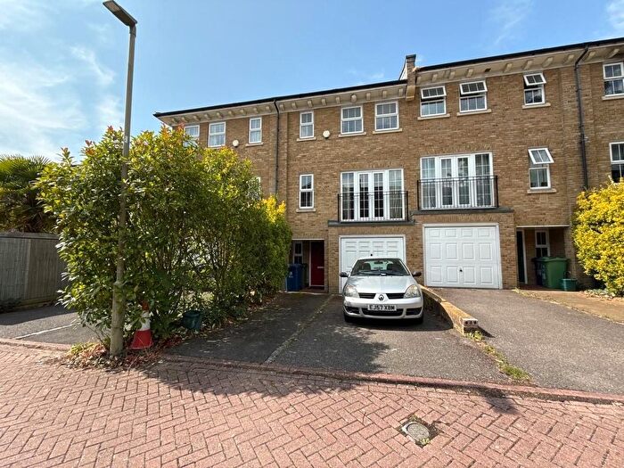 5 Bedroom Terraced House To Rent In Reliance Way, Oxford, OX4