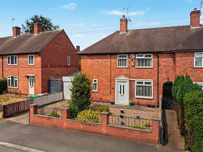 3 Bedroom End Of Terrace House For Sale In Southfield Road, Nottingham, NG8