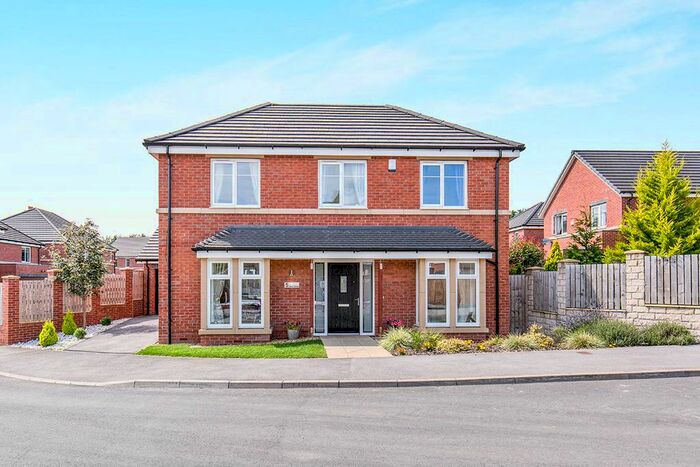 4 Bedroom Detached House To Rent In Fleet Street, Crossgates, Leeds LS15