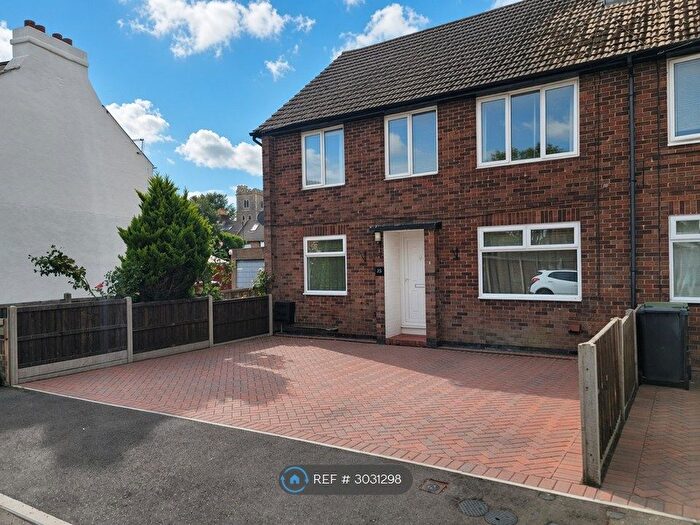 2 Bedroom Maisonette To Rent In Queens Road, Snodland, ME6