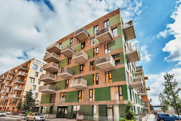 2 Bedroom Flat To Rent In Christchurch Way, London, SE10