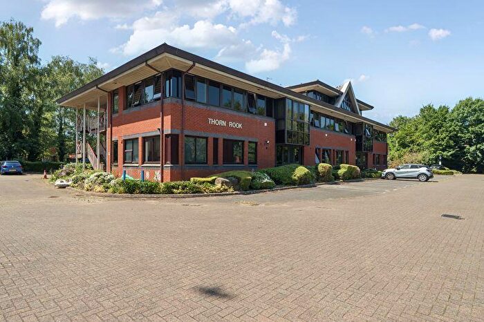 2 Bedroom Flat To Rent In Catteshall Lane, Godalming, GU7