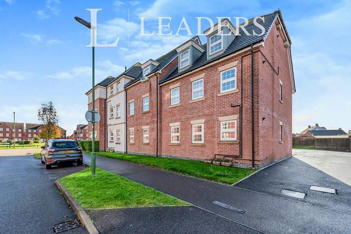 2 Bedroom Flat To Rent In Blackbourne Chase, Littlehampton, BN17