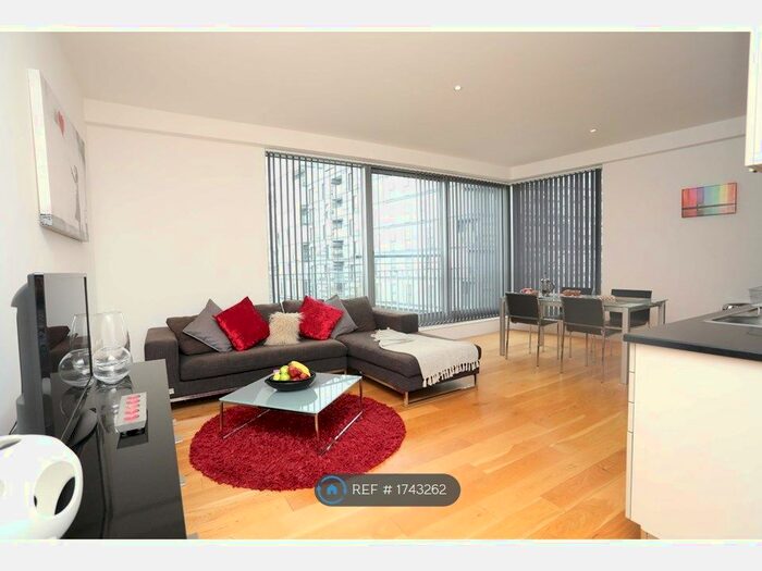 2 Bedroom Flat To Rent In Copenhagen Street, London, N1